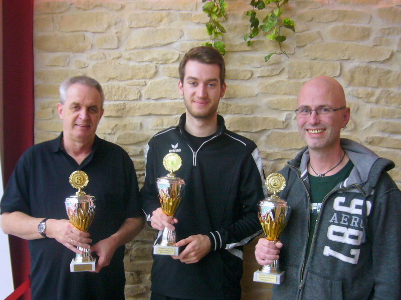 Sieger Selbold-Cup 2015: v.l. D. Hußmann (3.), T. Hußmann (1.), O. Schwarten (2.)