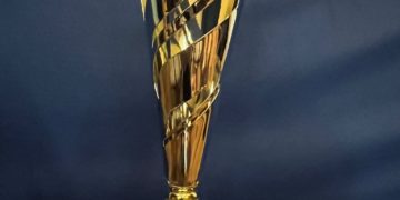 Der Team-Trophy Pokal
